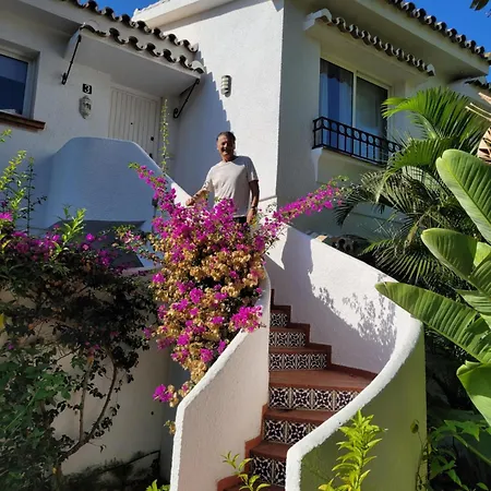 Pueblos Miraflores * Sitio de Calahonda